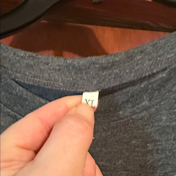 Gray 'Merry & Bright' T-Shirt - Picture 2 of 3